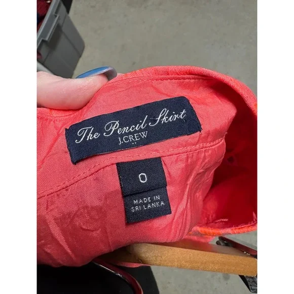 J.CREW "The Pencil Skirt" 0 Neon Coral Polka Dot Retro Chic Workwear - Picture 7 of 8